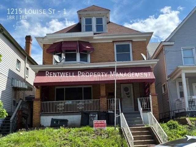 Charming 1 Bedroom Apartment with Character & Modern Finishes – First Floor Living!