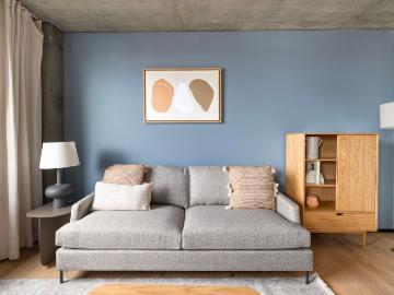 Charming 1 Bedroom Apartment with Balcony in Seebach, Zurich Amsterdam Apartments for Rent