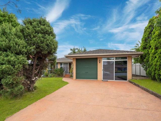 Charming 1 Bedroom Granny Flat Utilities Included!