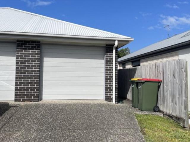 Charming 1 Bedroom Duplex in Morayfield Comfortable & Convenient Living!