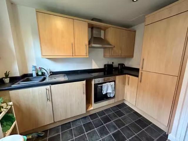 Cheap 1 bedroom flat for rent in Evesham Road, Astwood Bank, R.
