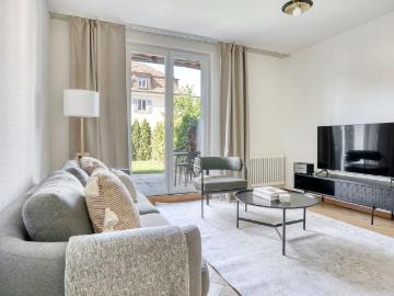 Charming 1 Bedroom Furnished Apartment with Balcony in Wipkingen, Zurich Amsterdam Apartments for Rent