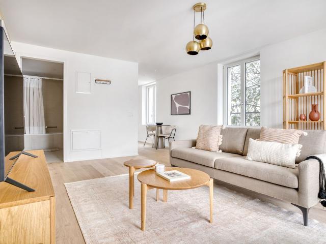 Charming 1 Bedroom Furnished Apartment in Sihlfeld, Zurich Amsterdam Apartments for Rent