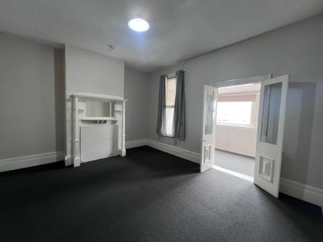 Charming 1 Bedroom House for Lease in Goulburn