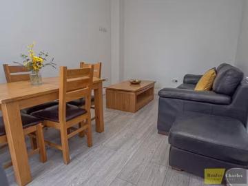 Unique 1 bedroom house share for rent in Endwood Court, Handsw.