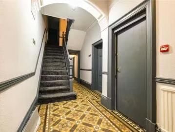 Charming 1 bedroom house share for rent in Howard Place, Carli.