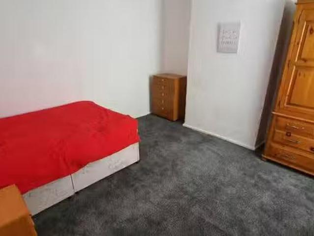 New 1 bedroom house share for rent in Oakwood Road, Sparkhill.