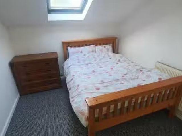 Deal! 1 bedroom house share for rent in Pershore Road, Selly O.