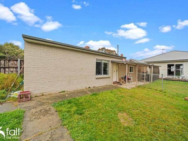 Charming 1 Bedroom Unit in Quiet Glenorchy Location