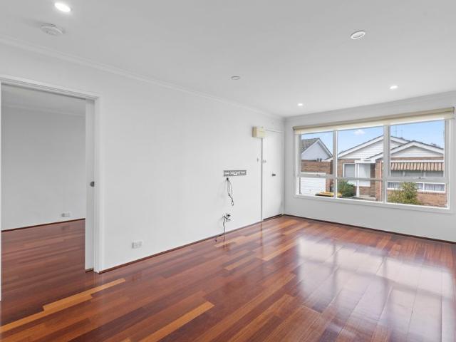 Charming 1 Bedroom Villa in the Heart of Pascoe Vale South UNDER APPLICATION