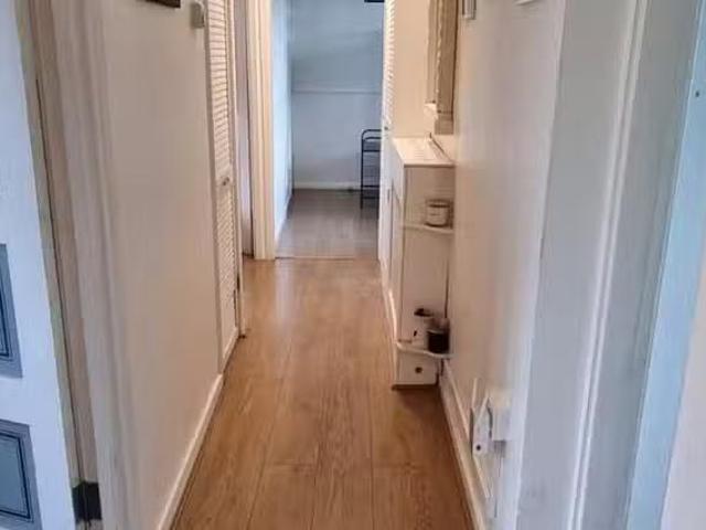 New 1 BR Colney Hatch Lane, London
