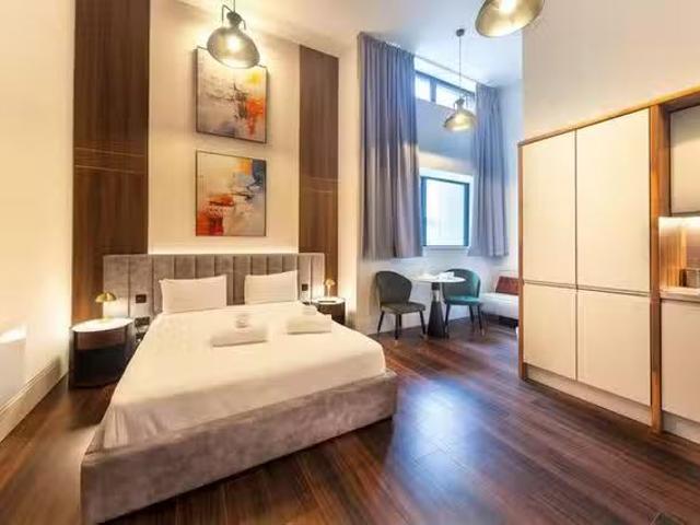 New 1 BR Havelock Road