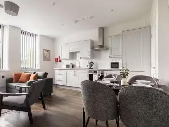 For Rent! 1 BR Holgate Park Drive