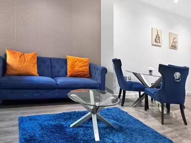 Cozy 1 BR Kirkstall Place