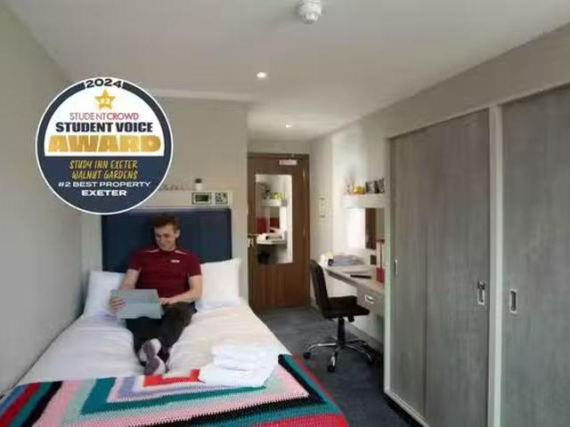 Charming 1 BR Platinum Studio