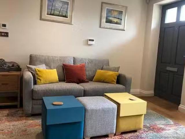 New 1 BR Saint James's Park