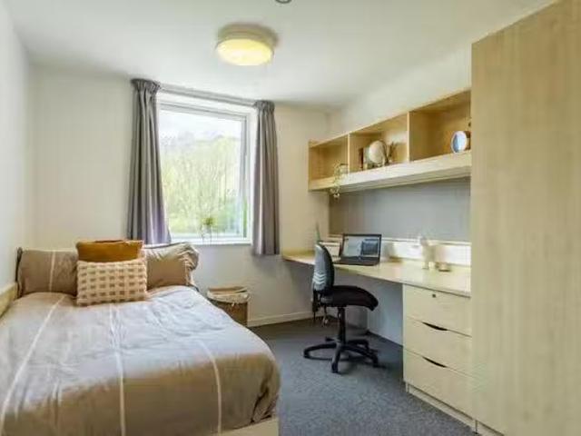 Unique 1 BR The Green Village Classic Ensuite