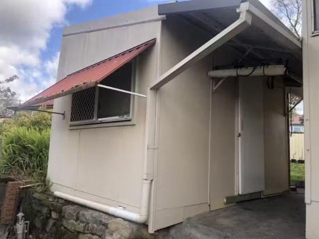 Charming 1 BR Unit 2/ 54 Lambton Road, Waratah Property for re.