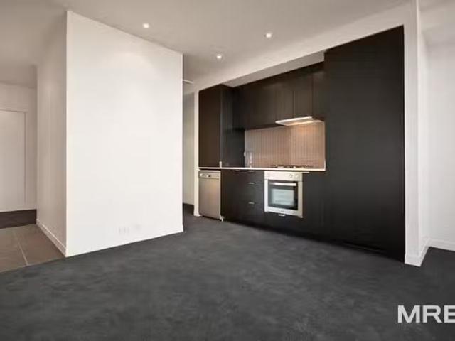 Nice 1 BR 1501/7 Yarra Street, South Yarra, VIC 3141