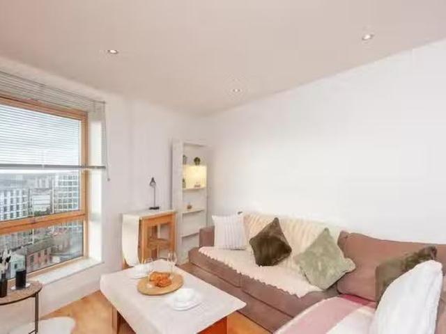 Rental! 1 BR 15