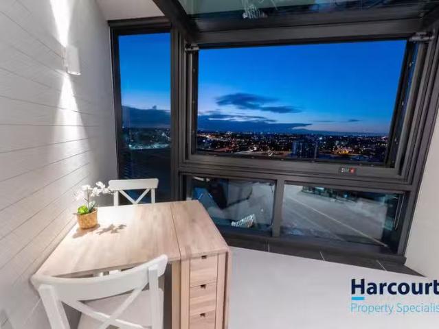 Charming 1 BR 1603/80 Milligan Street, PERTH, WA 6000 Apartm.