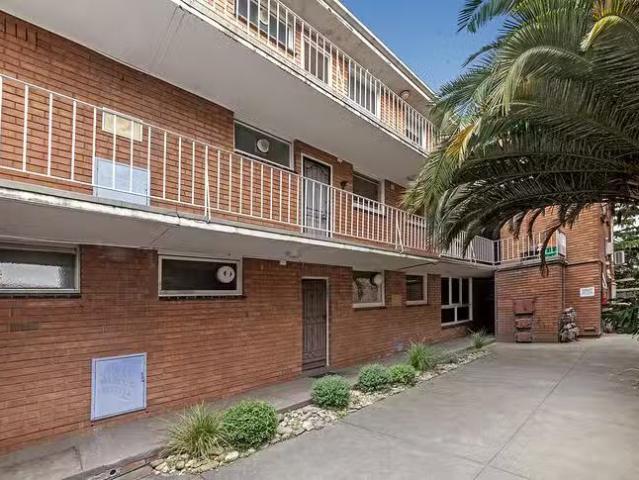 Unique 1 BR 11/26 Garton Street, Princes Hill, VIC 3054