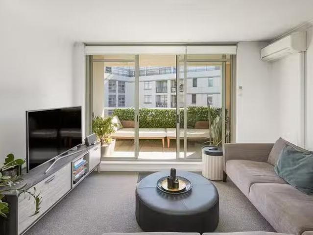 Cozy 1 BR 11/8 Young Street, Paddington, NSW 2021