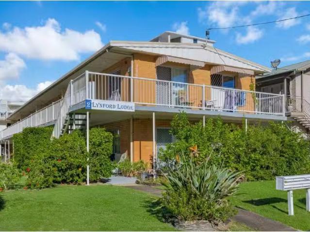 Unique 1 BR 1/2 Haig Street, Coolangatta Apartment for rent L.