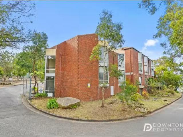 For Rent! 1 BR 26/20 Kirby Ct, West Hobart House for rent Lis.