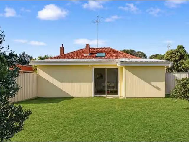 New 1 BR 273a Macquarie St, SOUTH WINDSOR Apartment for rent.