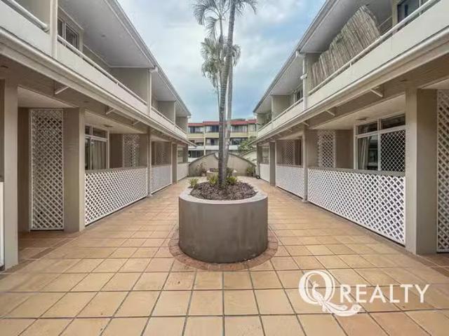 Cozy 1 BR 20/2 Gailey Road, St Lucia, QLD 4067