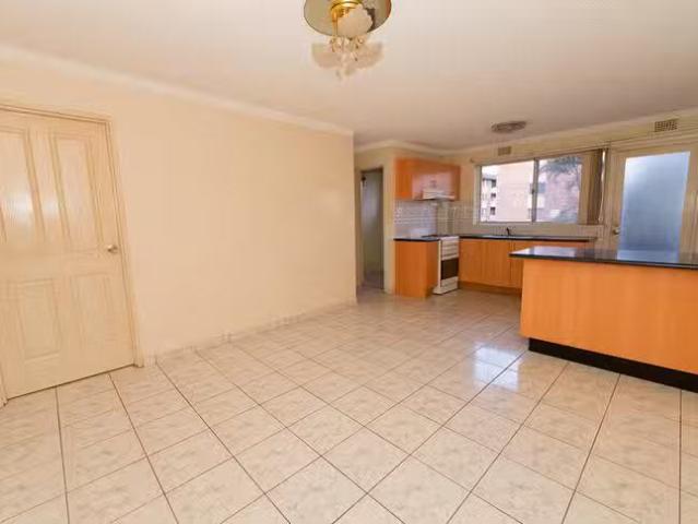 Cheap 1 BR 2/19 Charles Street, Liverpool, NSW 2170