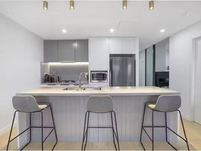 For Rent! 1 BR 228/3 Gerbera Place Place, Kellyville Apartment.