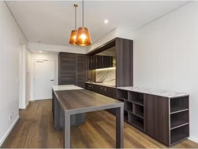 Nice 1 BR 2.03/116 Belmont Road, Mosman Apartment for rent Li.