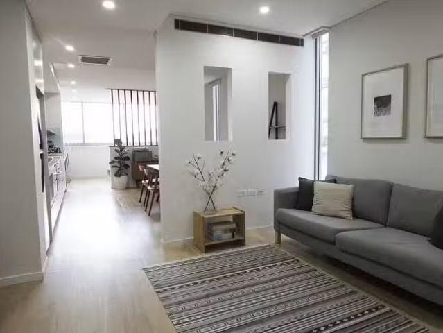 Cozy 1 BR 35/12 16 Berry Street, North Sydney, NSW 2060