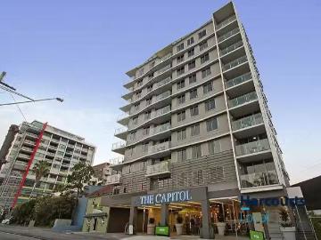 Cozy 1 BR 305/35 Peel Street, SOUTH BRISBANE, QLD 4101 Unit.