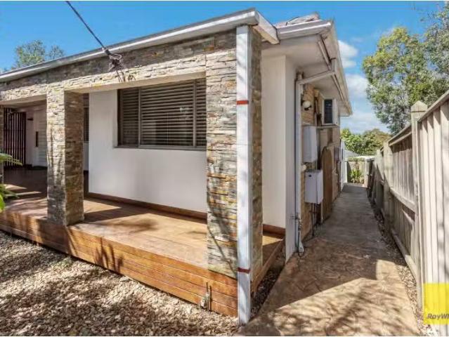 Cheap 1 BR 331a Seven Hills Road, SEVEN HILLS Apartment for re.