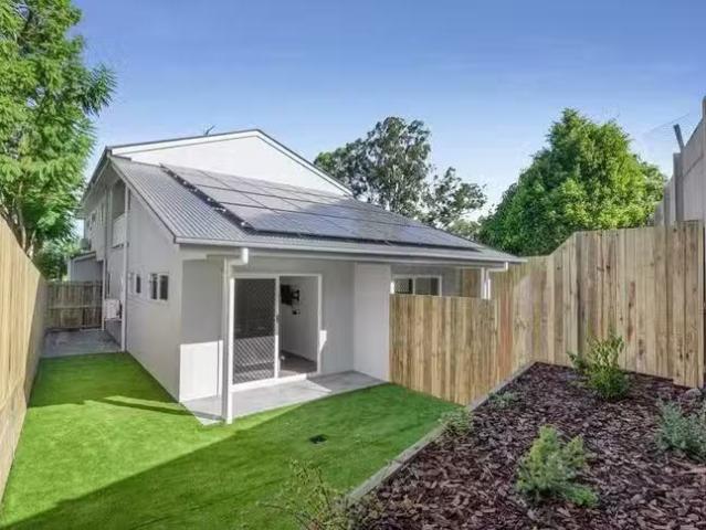Unique 1 BR 4/71 Oconnor Street, Oxley, QLD 4075
