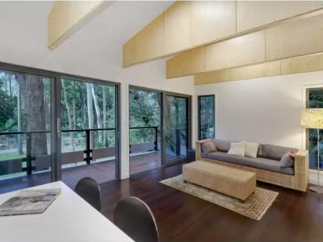 Nice 1 BR 48 Ruskin Rowe, Avalon Beach Apartment for rent Lis.