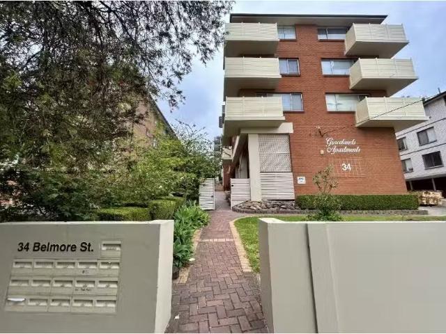 Cheap 1 BR 5/34 Belmore Street, Ryde Apartment for rent Liste.