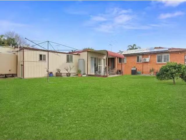 Charming 1 BR 69A William Street, WERRINGTON Apartment for ren.