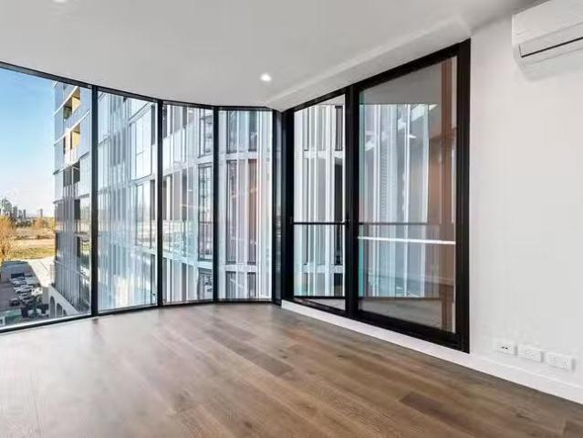 New 1 BR 620/3 Tarver Street, Port Melbourne, VIC 3207