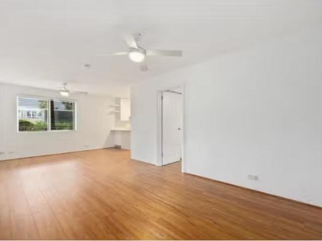 Cozy 1 BR 6/28 Howard Ave, Dee Why Apartment for rent Listed.