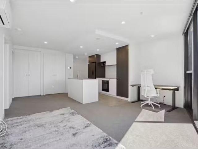 Just in! 1 BR 711/11 Launceston Street, Phillip Apartment for.