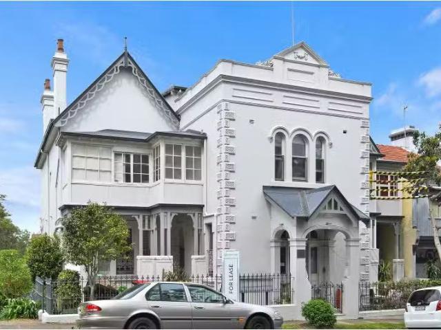 Unique 1 BR 7/29 Croydon Street, Petersham Apartment for rent.