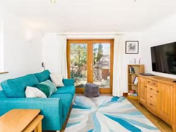 Just in! 1 BR 87FP+WX Warwick
