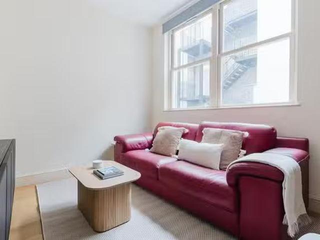 Unique 1 Room Minories, City of London 1 Bedroom 1 Bath