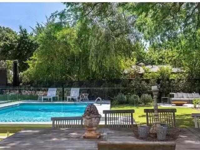 Unique 1 Torrens Street, College Park House for rent Listed b.