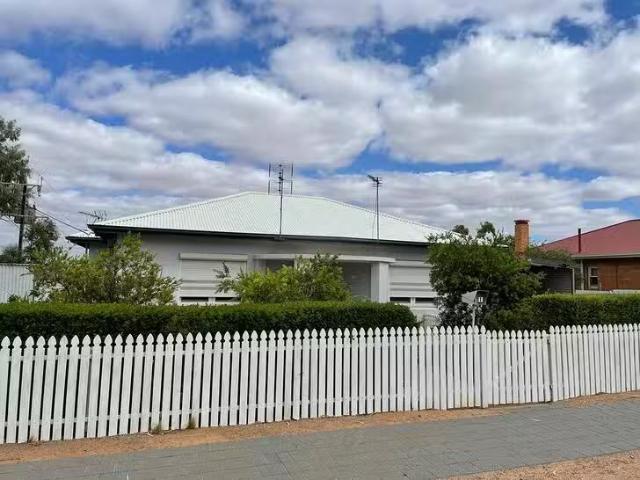 Cheap 1 Wills Street, Port Augusta, SA 5700