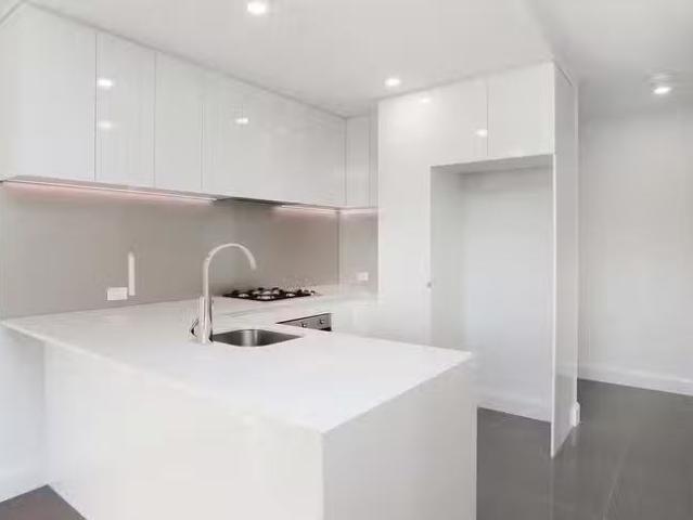 Rental! 1A Cuming Street, Yarraville, VIC 3013